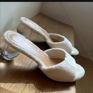 Fun Slipper kitten heels creme fur crystal ball